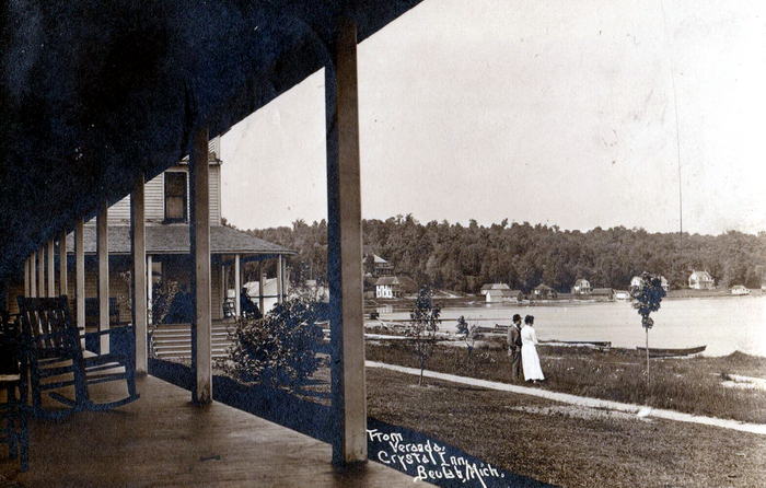 Northway Hotel (Northway Inn) - Old Postcard (newer photo)